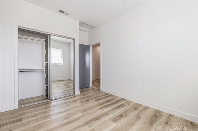 14662 W Sara Lane, Panorama City, CA 91402