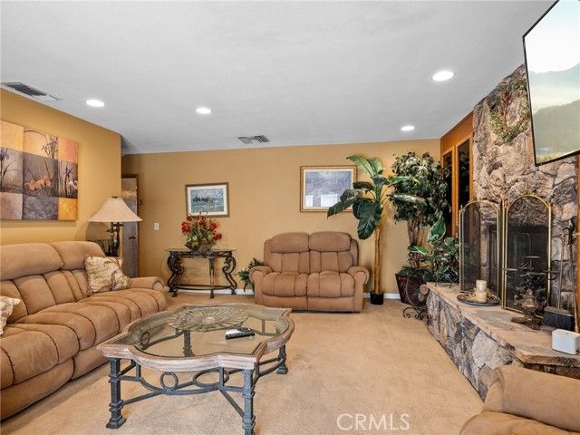 13801 Shadow Mountain, Helendale, CA 92342