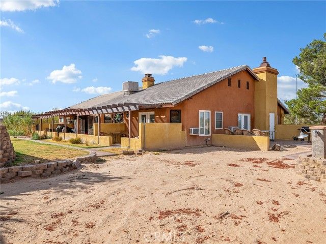 13801 Shadow Mountain, Helendale, CA 92342