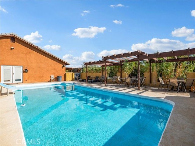 13801 Shadow Mountain, Helendale, CA 92342