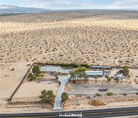 13801 Shadow Mountain, Helendale, CA 92342