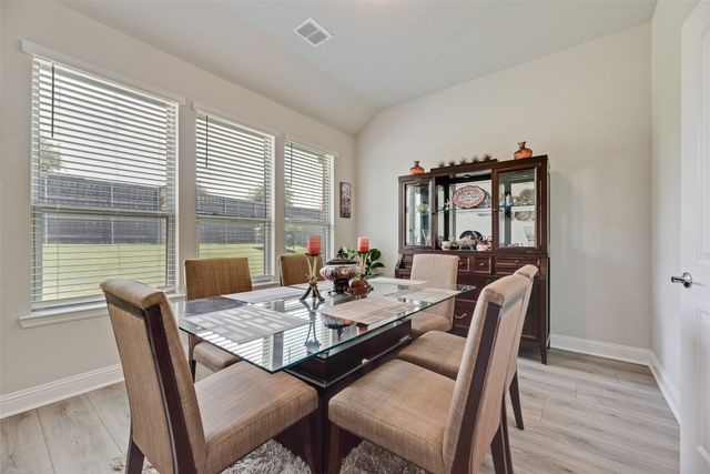 643 Woodridge Drive, Oak Point, TX 75068