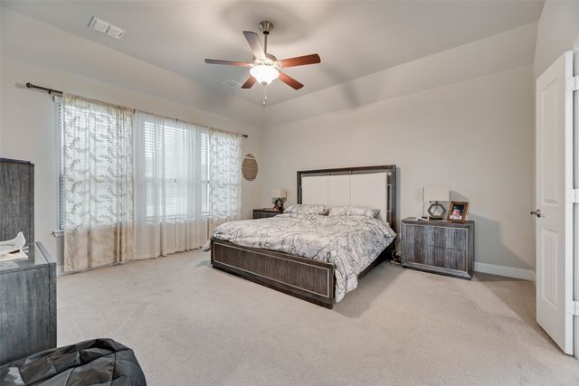 643 Woodridge Drive, Oak Point, TX 75068