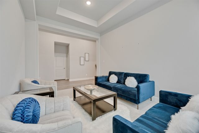 643 Woodridge Drive, Oak Point, TX 75068