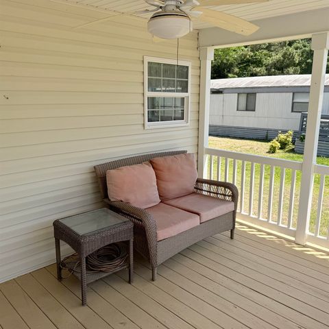 95 Crooked Island Circle, Murrells Inlet, SC 29576