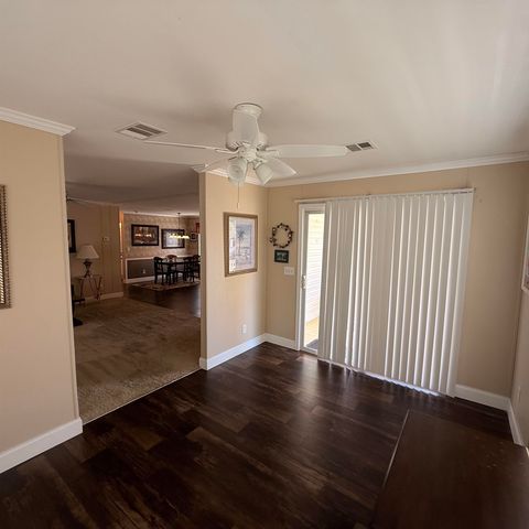 95 Crooked Island Circle, Murrells Inlet, SC 29576