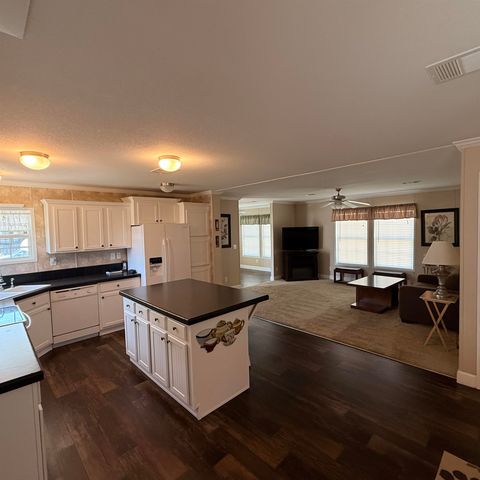 95 Crooked Island Circle, Murrells Inlet, SC 29576