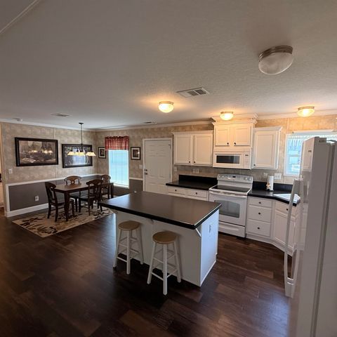 95 Crooked Island Circle, Murrells Inlet, SC 29576