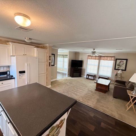 95 Crooked Island Circle, Murrells Inlet, SC 29576