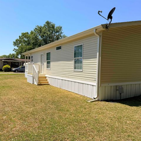 95 Crooked Island Circle, Murrells Inlet, SC 29576