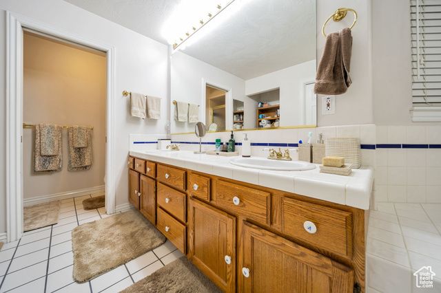 1416 E FARM MEADOW LN, Millcreek, UT 84117