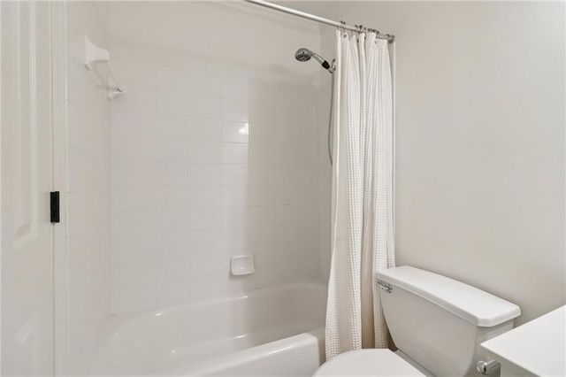 5363 Windsor Green SE Court, Mableton, GA 30126