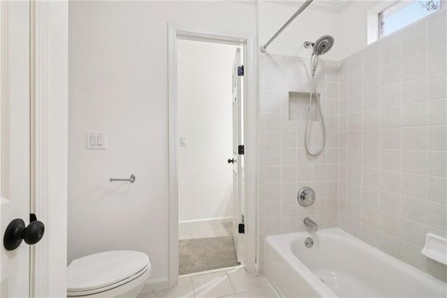 5363 Windsor Green SE Court, Mableton, GA 30126