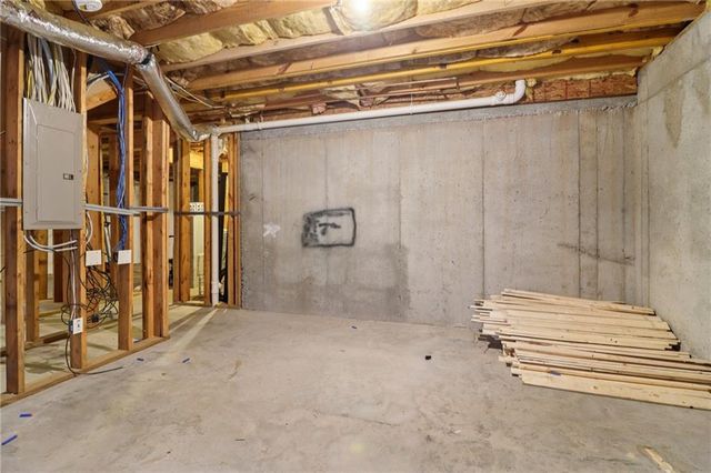 5363 Windsor Green SE Court, Mableton, GA 30126