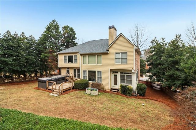 5363 Windsor Green SE Court, Mableton, GA 30126