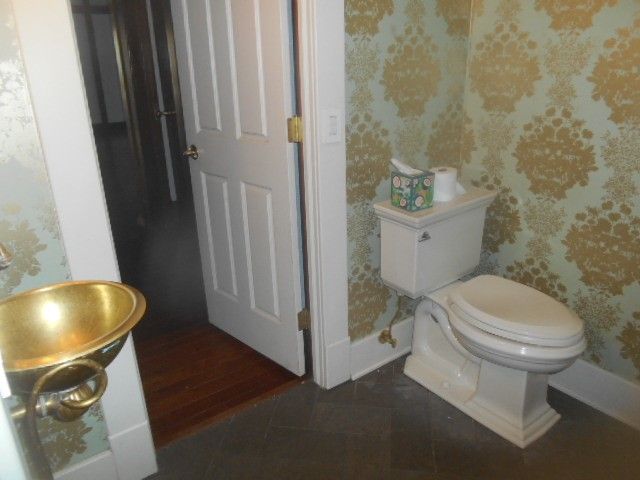 700 DUTCH Road, Fairview, PA 16415