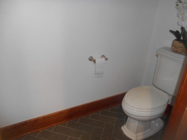 700 DUTCH Road, Fairview, PA 16415