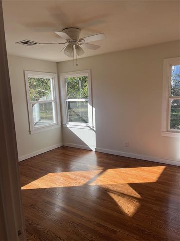 201 SE 4th Street, Lexington, OK 73051