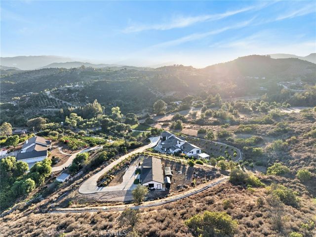 44880 Via Vaquero, Temecula, CA 92590