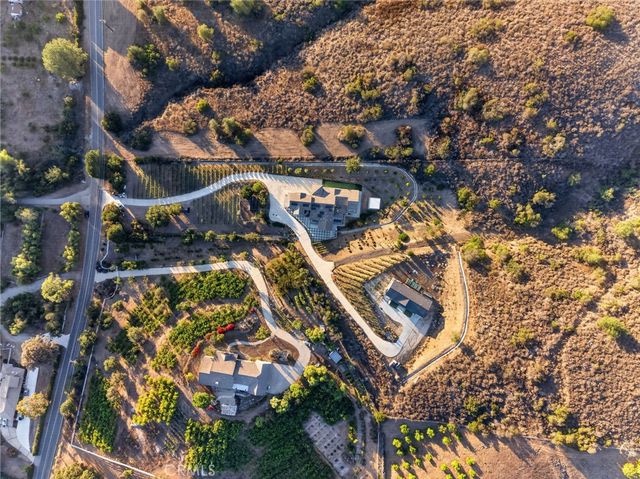 44880 Via Vaquero, Temecula, CA 92590