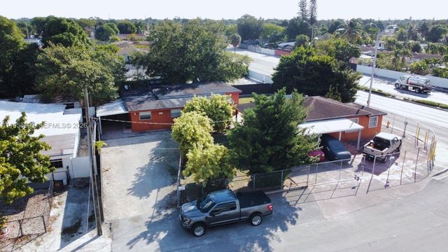 3575 NW 103rd St, Miami, FL 33147