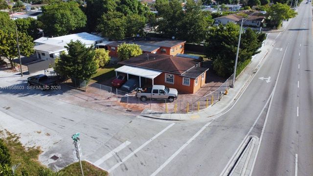 3575 NW 103rd St, Miami, FL 33147