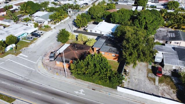 3575 NW 103rd St, Miami, FL 33147