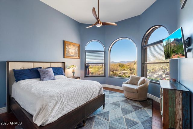 10471 E White Feather Lane, Scottsdale, AZ 85262