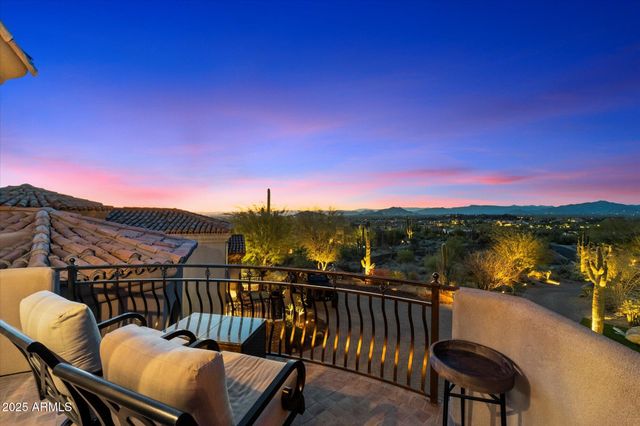 10471 E White Feather Lane, Scottsdale, AZ 85262