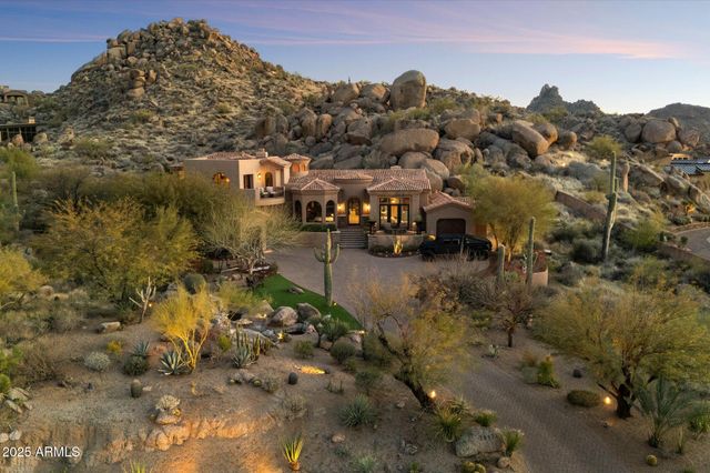 10471 E White Feather Lane, Scottsdale, AZ 85262