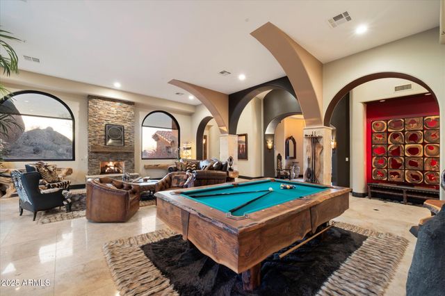 10471 E White Feather Lane, Scottsdale, AZ 85262