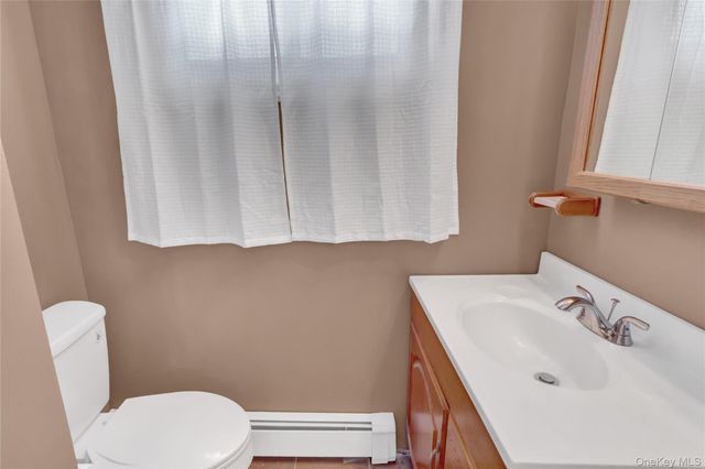 43 Westchester Avenue, West Babylon, NY 11704