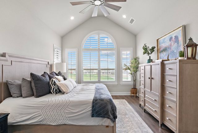 2325 Offerande Drive, Fort Worth, TX 76008