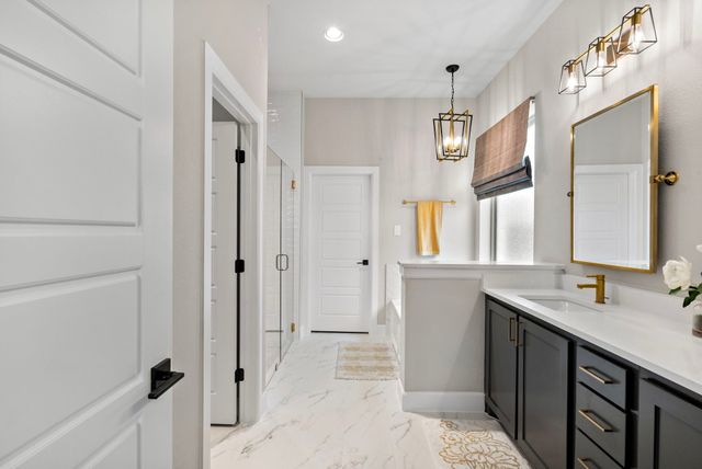 2325 Offerande Drive, Fort Worth, TX 76008