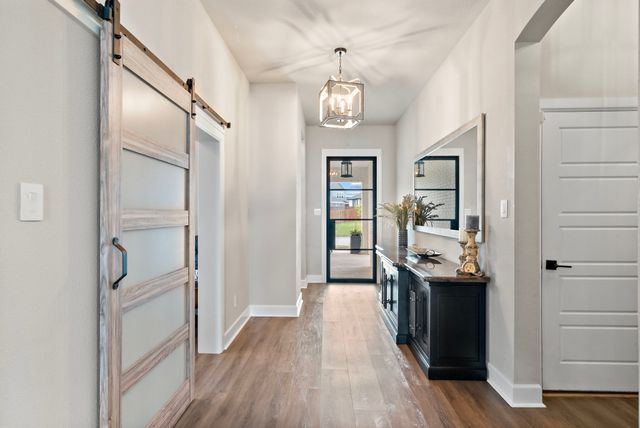 2325 Offerande Drive, Fort Worth, TX 76008