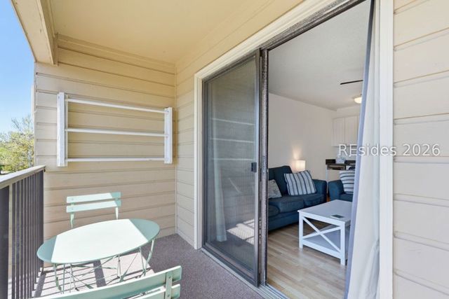 40 Folly Field Rd Apt C251, Hilton Head Island, SC 29928