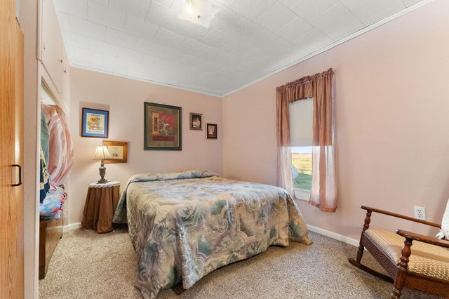 7088 N County Rd 700 W, Rensselaer, IN 47978