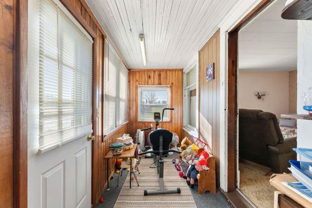 7088 N County Rd 700 W, Rensselaer, IN 47978