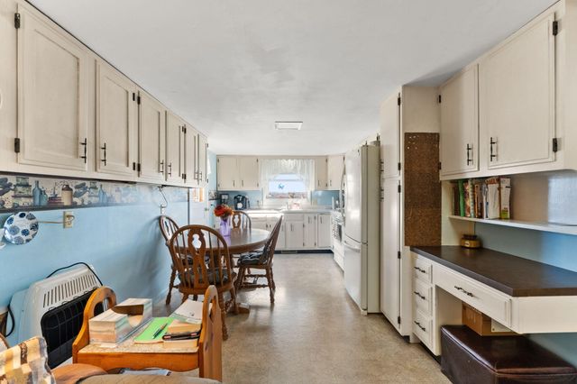 7088 N County Rd 700 W, Rensselaer, IN 47978