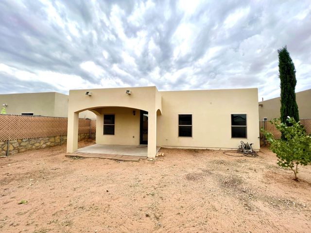 14529 SMOKEY POINT Drive, El Paso, TX 79938