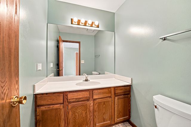 875 N Tamarac Boulevard, Addison, IL 60101