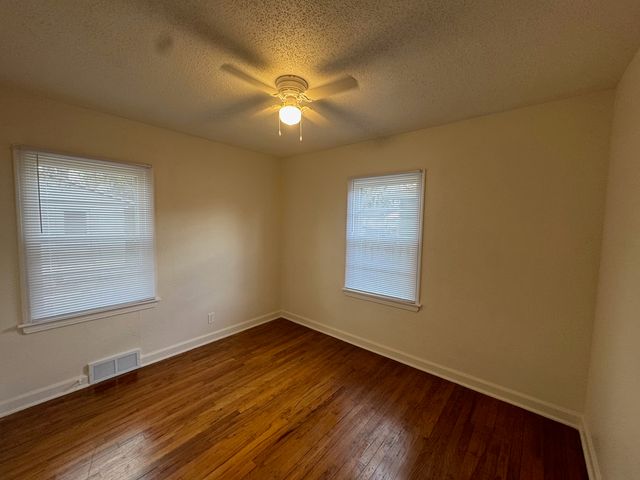2652 Whitewood Avenue, Davenport, IA 52802