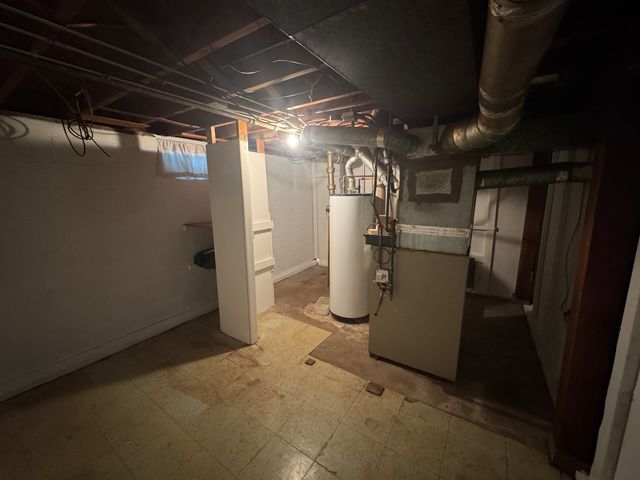 2652 Whitewood Avenue, Davenport, IA 52802