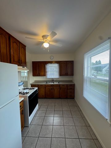 2652 Whitewood Avenue, Davenport, IA 52802