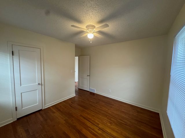2652 Whitewood Avenue, Davenport, IA 52802