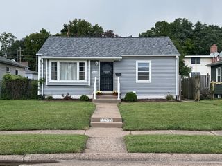 2652 Whitewood Avenue, Davenport, IA 52802