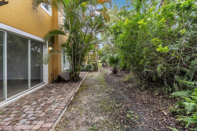771 Pipers Cay Drive, West Palm Beach, FL 33415