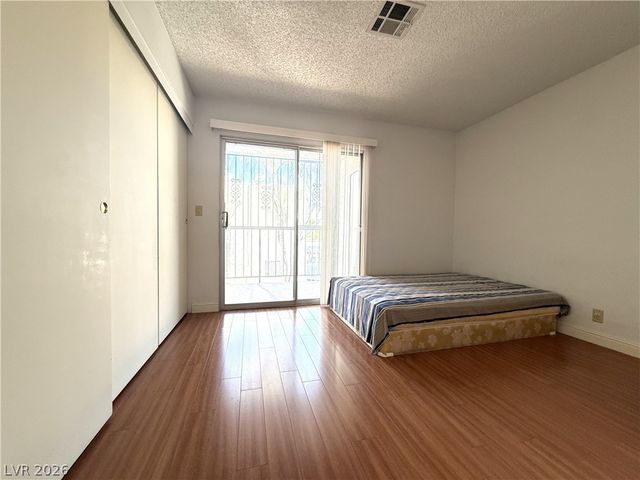 3230 Cameron Street D, Las Vegas, NV 89102