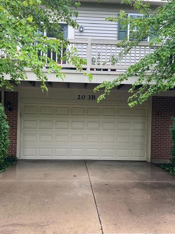 203 N Louis Street B, Mount Prospect, IL 60056
