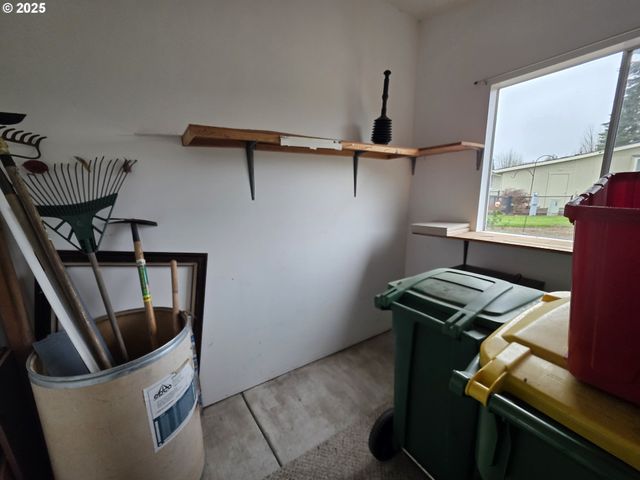 1506 PIONEER Cir, Forest Grove, OR 97116